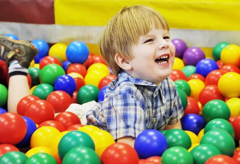Colourful-Balls