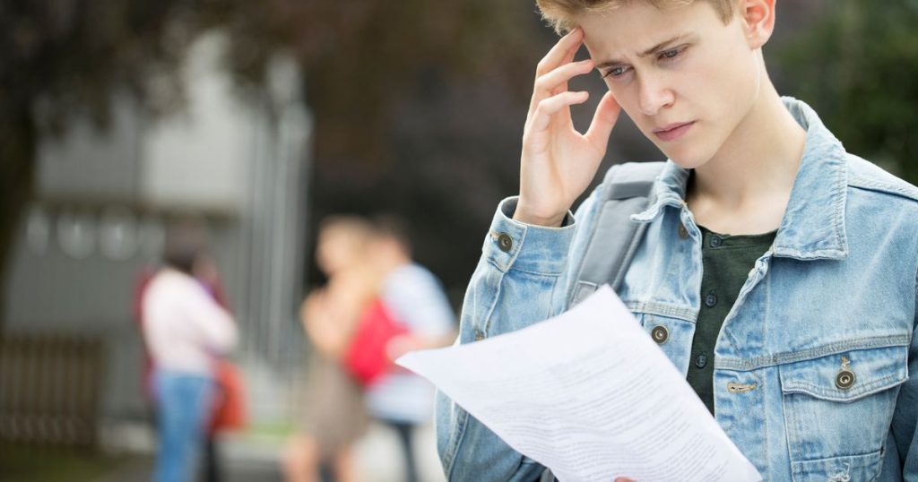 0_Teenage-Boy-Disappointed-With-Exam-Results